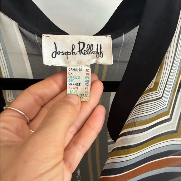 Joseph Ribkoff mixed pattern print sheer blouse size 12 - Picture 3 of 5